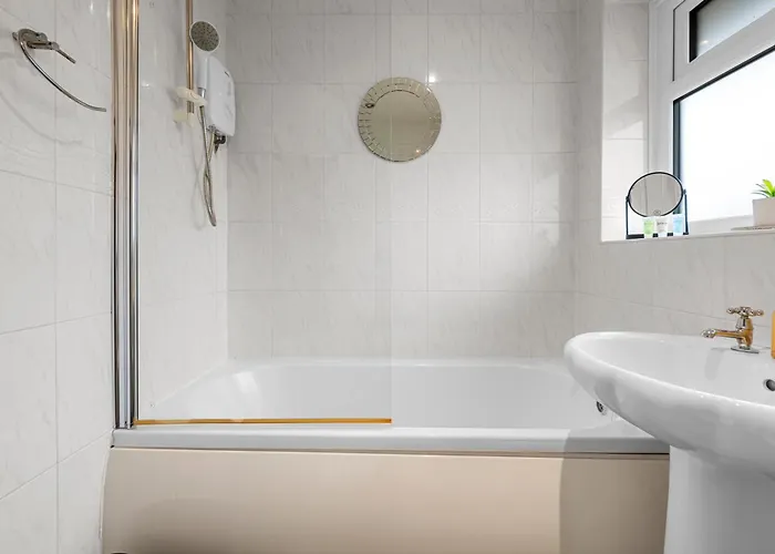 Stylish 3-bed Close To Mcr Centre For 8 Guests