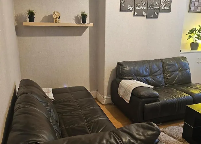 Go Big ! Entire Cozy House For Max 8 People Near Center Дом отдыха *