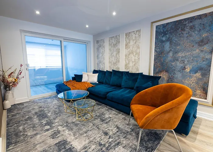 Luxury 3 Bed House Old Trafford *