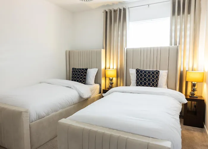 Luxury 3 Bed House Old Trafford 度假居 曼彻斯特