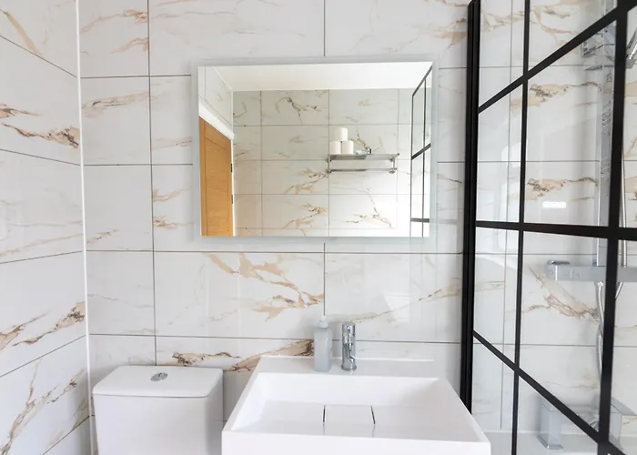 Luxury 3 Bed House Old Trafford