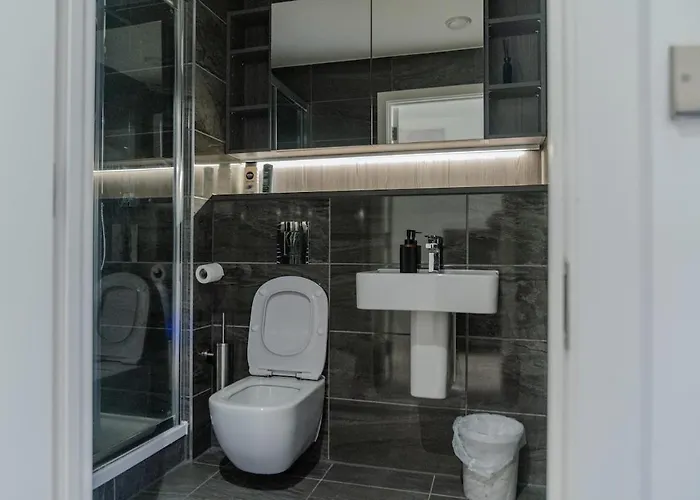 아파트 Luxury 2 Bed Penthouse With Stunning Views In Centre