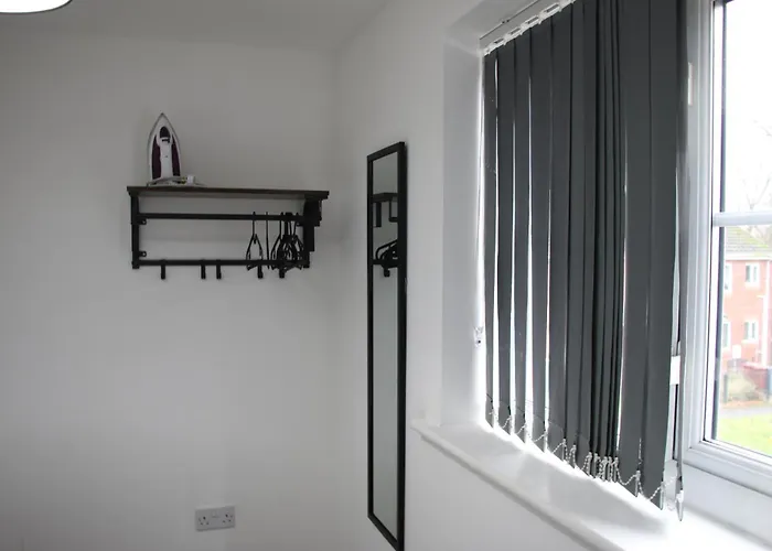 3 Bedroom House Close To Centre Free Parking Holiday home