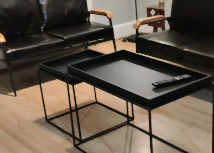 The Reddish Retreat - Individual * 맨체스터