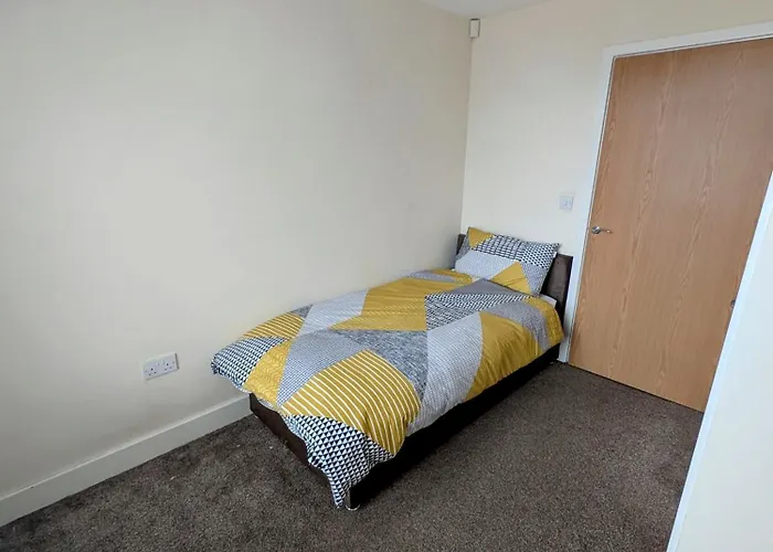 Stunning Modern 2 Bedroom - Perfect Getaway شقة