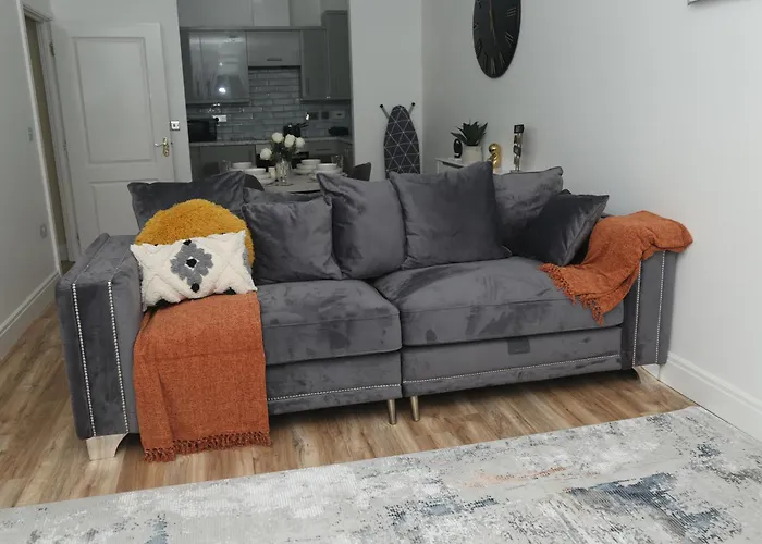 Mdz Luxe Stays-sleeps 6 Manchester