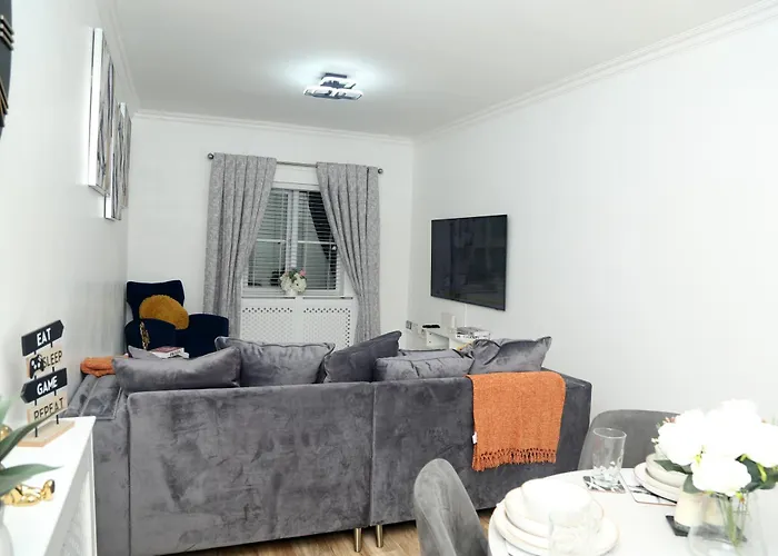 Mdz Luxe Stays-sleeps 6 Manchester