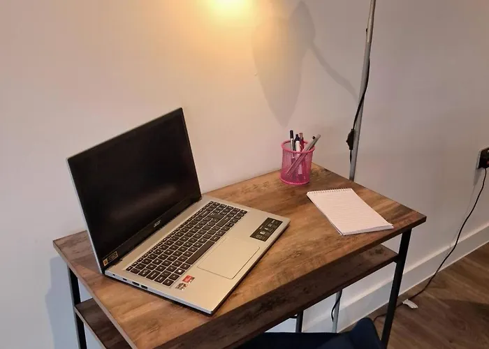 Daire Lets Sa I 2bed 2bath L Waterfront L Private Balcony I Relaxing Retreat I Great Location *