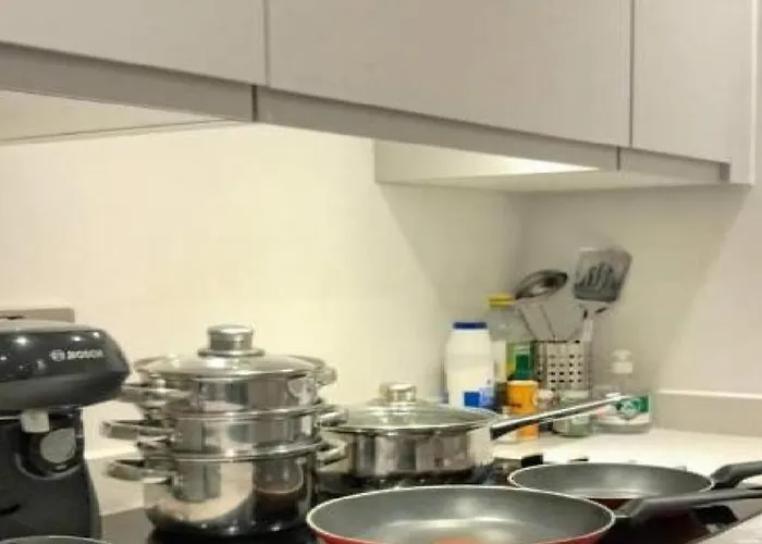 Апартаменты Lets Sa I 2bed 2bath L Waterfront L Private Balcony I Relaxing Retreat I Great Location Манчестер