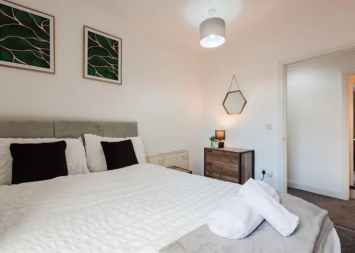 Apartamento Free Parking, Late Check Out Coop Live Etihad Stadium 3-bed House *