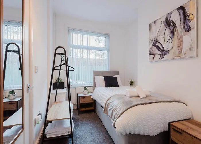 Free Parking, Late Check Out Coop Live Etihad Stadium 3-bed House マンチェスター