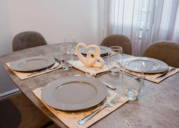 Free Parking, Late Check Out Coop Live Etihad Stadium 3-bed House * Manchester