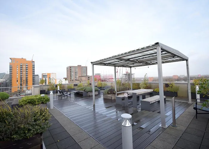 Life Top-floor 2-bed 1-bath In Ancoats Manchester