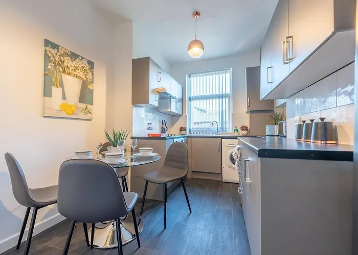 Richmond Retreat - Luxurious And Comfortable Spacious 2 Floor Manchester