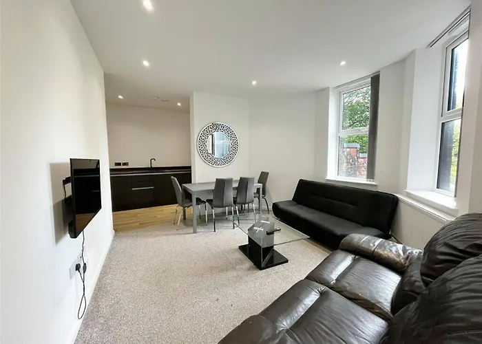 Unitarian Serviced *