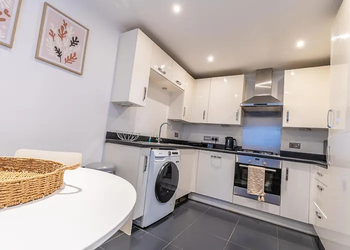 度假居 Cosy Modern 3-bed Near Etihad, Coop Arena - Ao Arena And Center 曼彻斯特