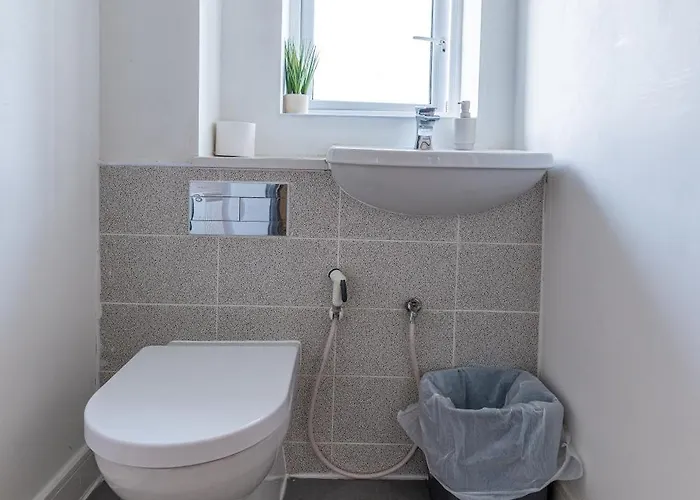 Cosy Modern 3-bed Near Etihad, Coop Arena - Ao Arena And Center 펜션