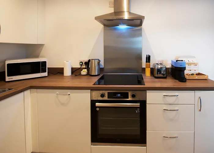 Luxury 1-bed By Hotspots, Centre, The Lowry, Old Trafford & Etihad, Sleeps 4, Balcony, Netflix, Gym, Nespresso, Great For Contractors & Relaxation! 아파트 *