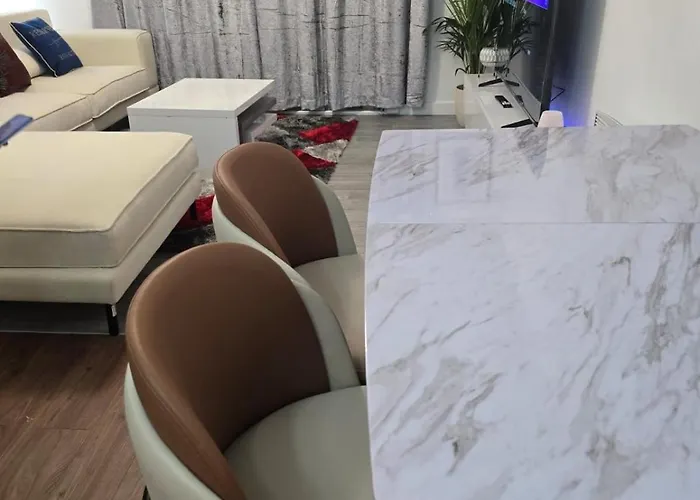 Apartamento Mega1 Luxury Spacious 1bedroom Apartment, *