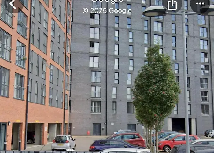 Mega1 Luxury Spacious 1bedroom Apartment,