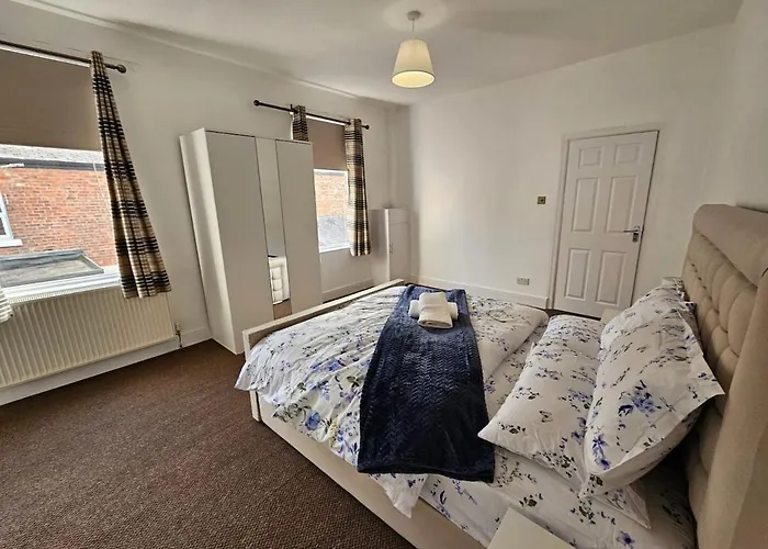 Casa de Férias Clayton Hall Homes Manchester