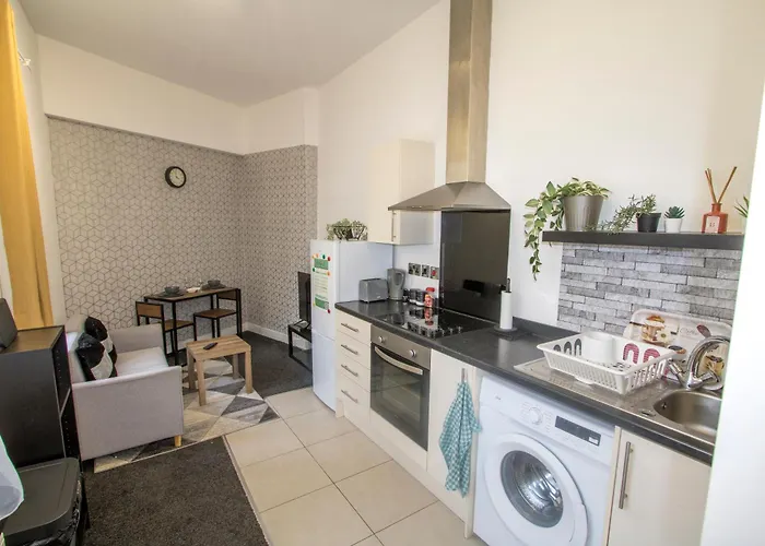 Cozy And Charming - 1 Bedroom - Free Parking, Transit Links, Close To Stadiums Apartmán *