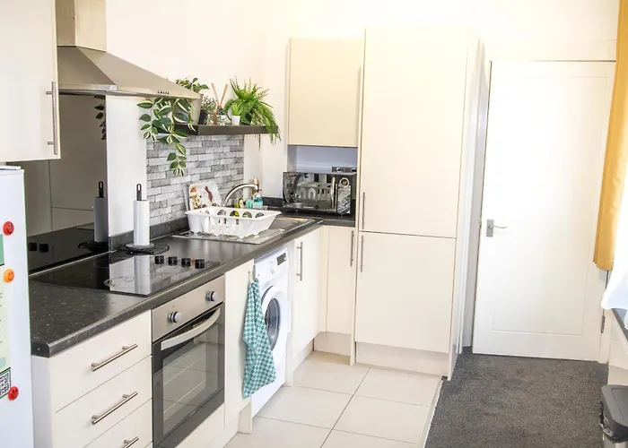 Cozy And Charming - 1 Bedroom - Free Parking, Transit Links, Close To Stadiums * Manchester