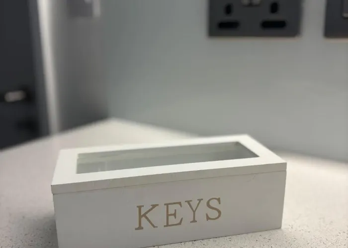 Entire Modern In Centre Manchester