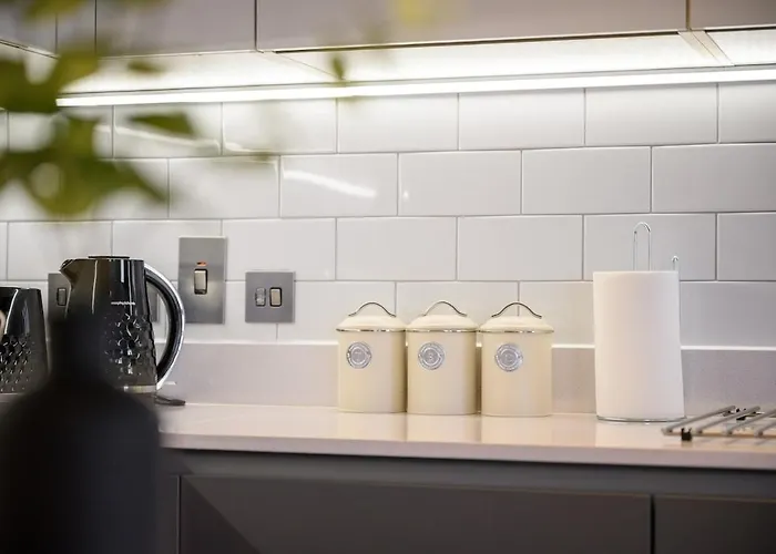 Апартаменты Modern Highrise Luxury *