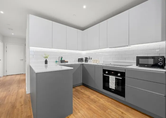 Modern Highrise Luxury Манчестер