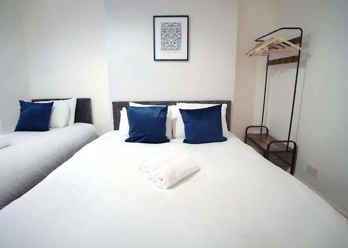 Sleeps 18 Lovely Mcr By Superhost Manchester