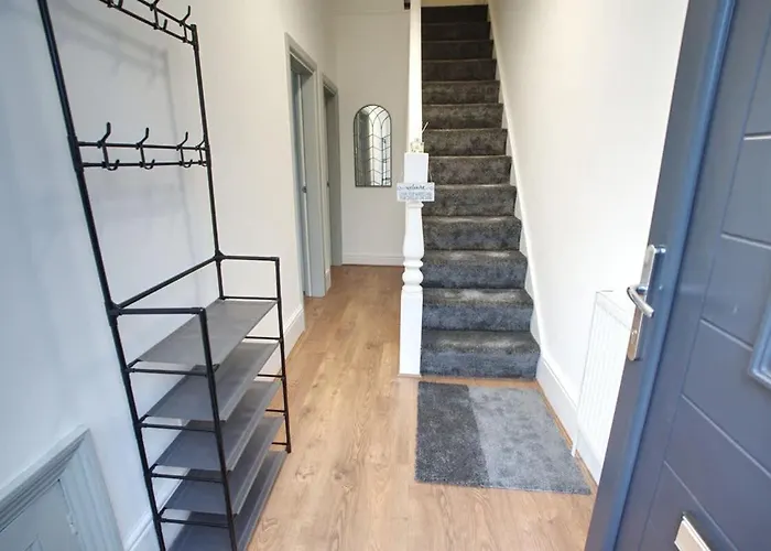 Sleeps 18 Lovely Mcr By Superhost * 맨체스터