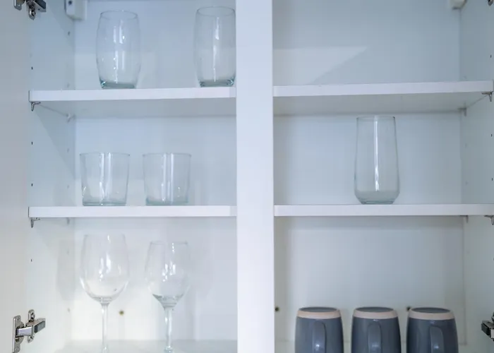 Quay House - Salford - 2bdr Sleeps 7, Spacious & Quiet - Free Parking - Close To Centre, United & The Lowry