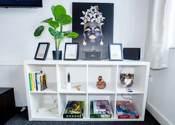 Appartamento Quay House - Salford - 2bdr Sleeps 7, Spacious & Quiet - Free Parking - Close To Centre, United & The Lowry