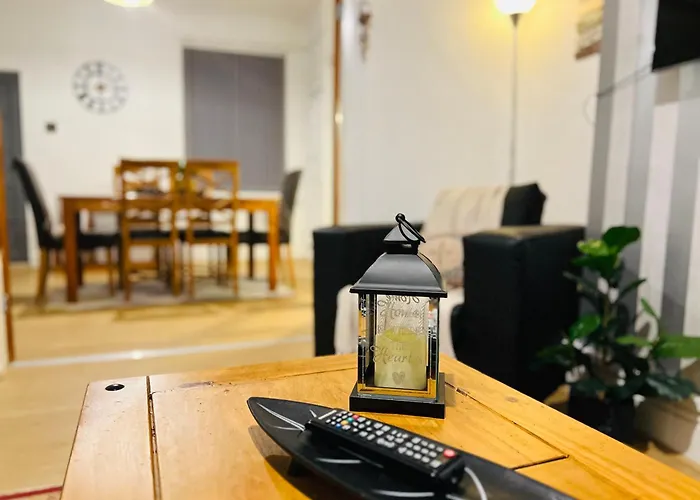 Cosy 3bdr In Levenshulme-close To Centre And Stockport Town- Free Parking- Wifi Dom wakacyjny