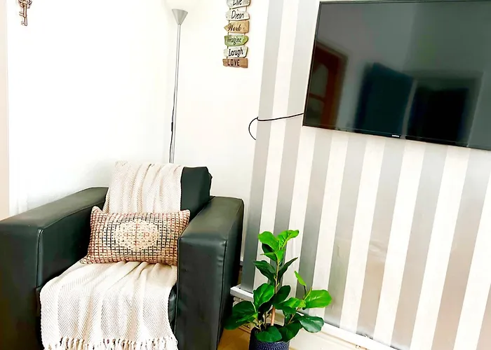 Cosy 3bdr In Levenshulme-close To Centre And Stockport Town- Free Parking- Wifi Dom wakacyjny