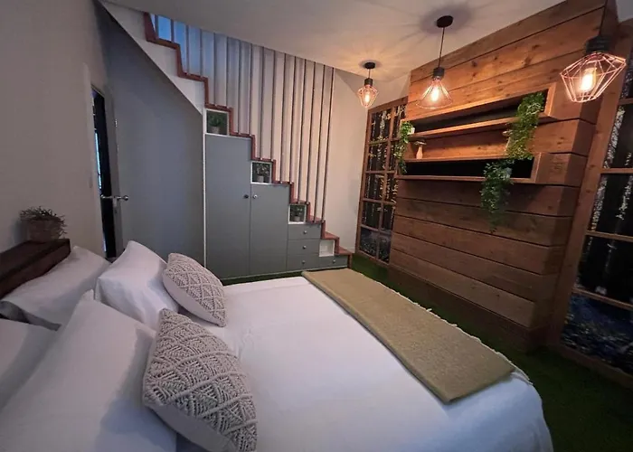 Unique In Northenden Urban Oasis Sleeps 8 Manchester