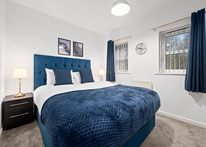 Lovely 3bedroom House, 7mins Drive To Center, Etihad Stadium & Coop Live Arena