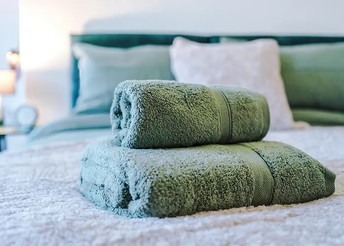 Appartement Free Park, Sleeps 8, Stunning In Salford, Long Term Disc, Perfect For Groups