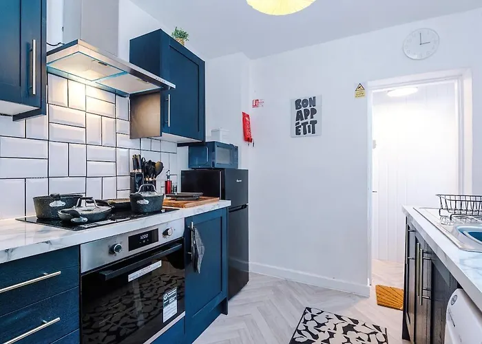 Free Park, Sleeps 8, Stunning In Salford, Long Term Disc, Perfect For Groups *