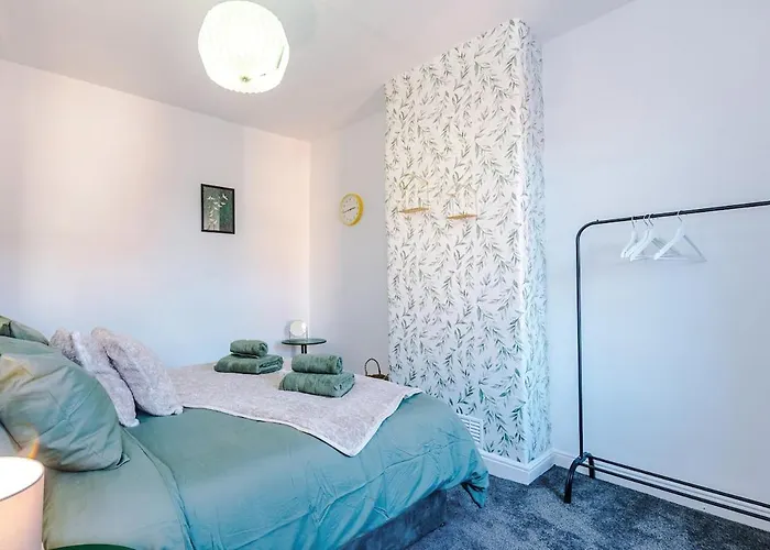 Free Park, Sleeps 8, Stunning In Salford, Long Term Disc, Perfect For Groups Apartament Manchester