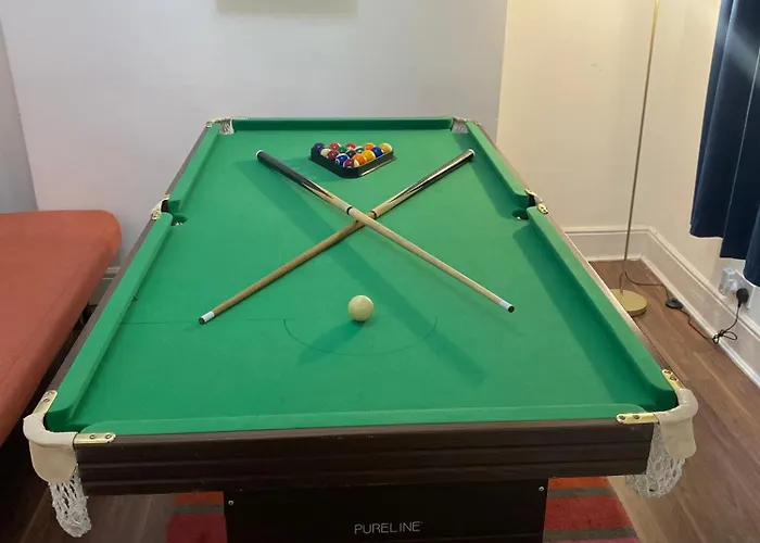 Traditional Home-games Room-free Parking Apartament