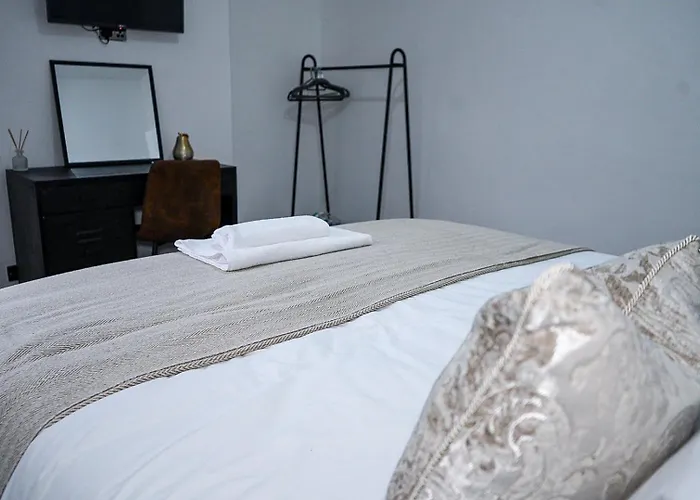 The Victorian Charm Retreat Tatil Evi Manchester