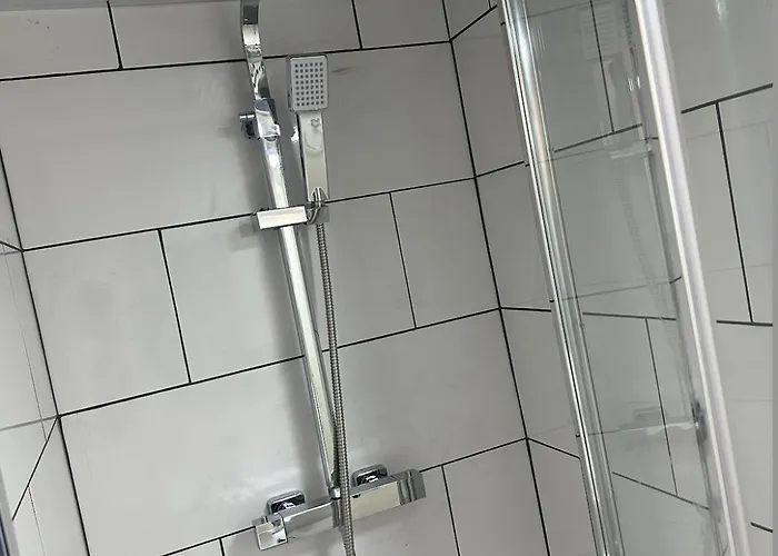 Newly Built Private Ensuite