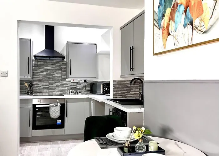 Stylish Spacious 1bd Apt-kingbed-10min Heaton Park * Manchester