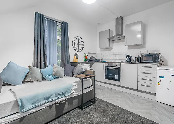 Daire Cosy By Kammili - With Free Parking, Near Centre *