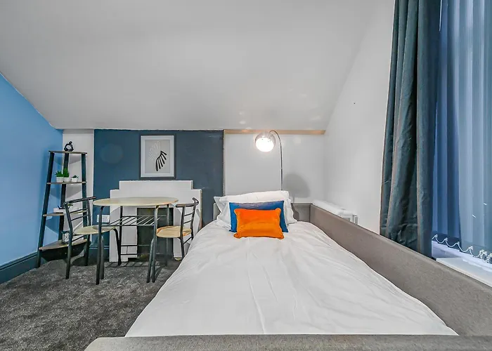 Cosy By Kammili - With Free Parking, Near Centre Apartamento *