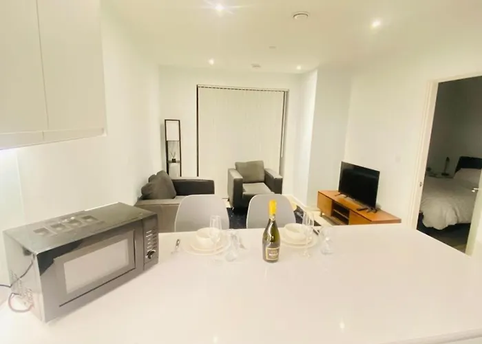 Daire Town Manchester