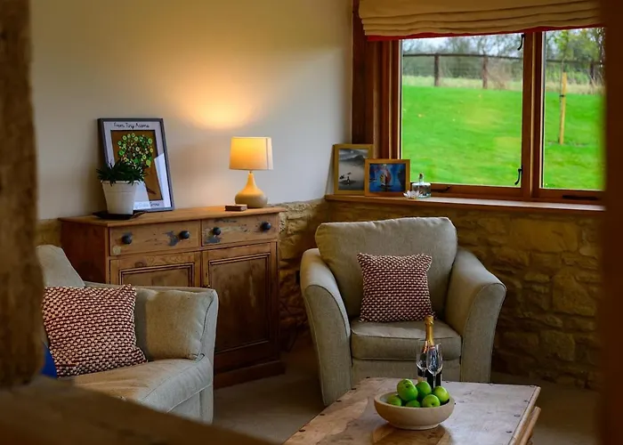 East Barn- Luxury Countryside *