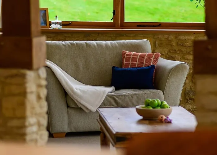 East Barn- Luxury Countryside Manchester